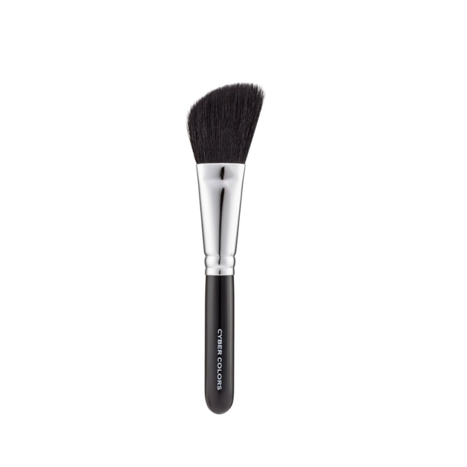 SLANT CHEEK BRUSH (PONY)